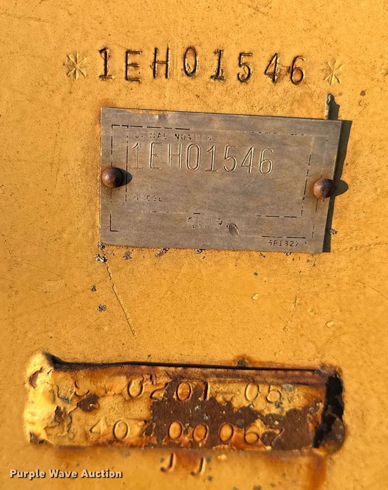 image for item DW5000 Caterpillar D6H  dozer