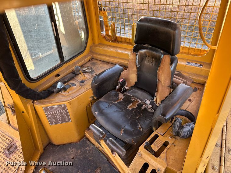 image for item DW5000 Caterpillar D6H  dozer