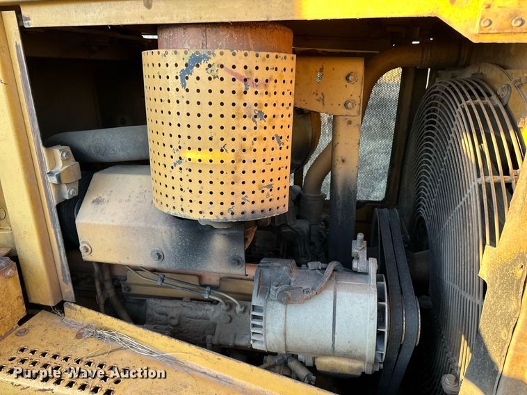 image for item DW5000 Caterpillar D6H  dozer