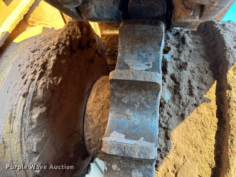 image for item DW5000 Caterpillar D6H  dozer