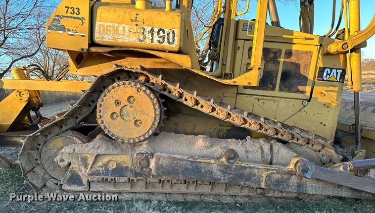 image for item DW5000 Caterpillar D6H  dozer