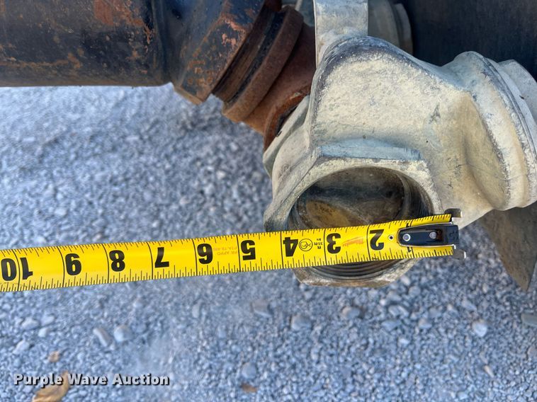 image for item EI0552 2002 International 2574  vacuum truck