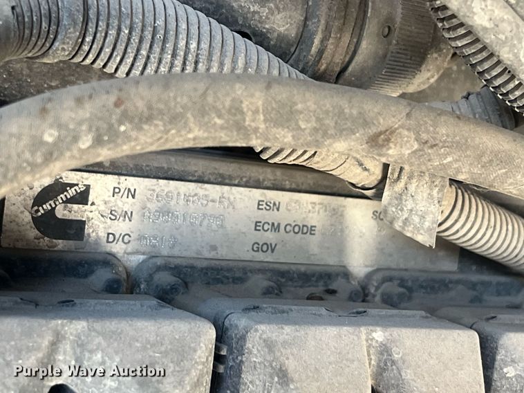 image for item EI0552 2002 International 2574  vacuum truck