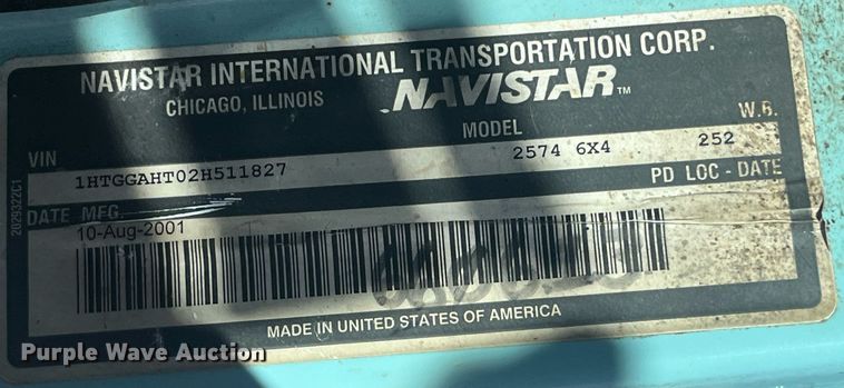 image for item EI0552 2002 International 2574  vacuum truck