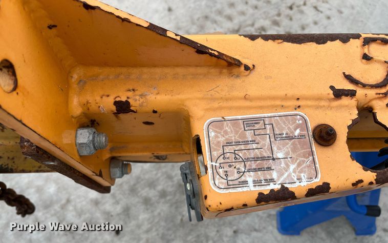 image for item EI0555 Bandit 990  wood chipper