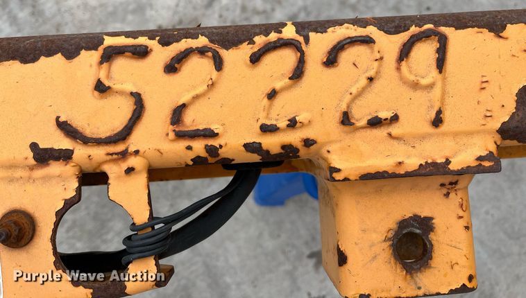 image for item EI0555 Bandit 990  wood chipper