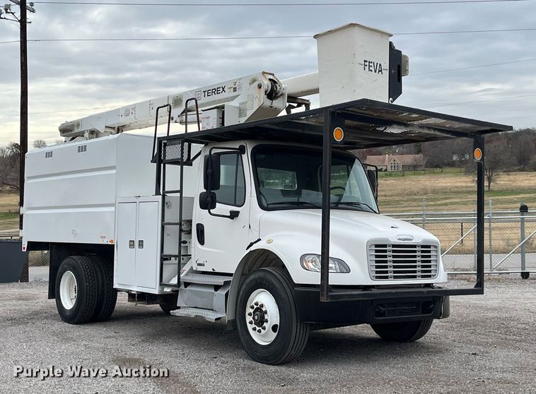 image for item EI0556 2011 Freightliner Business Class M2  forestry bucket truck
