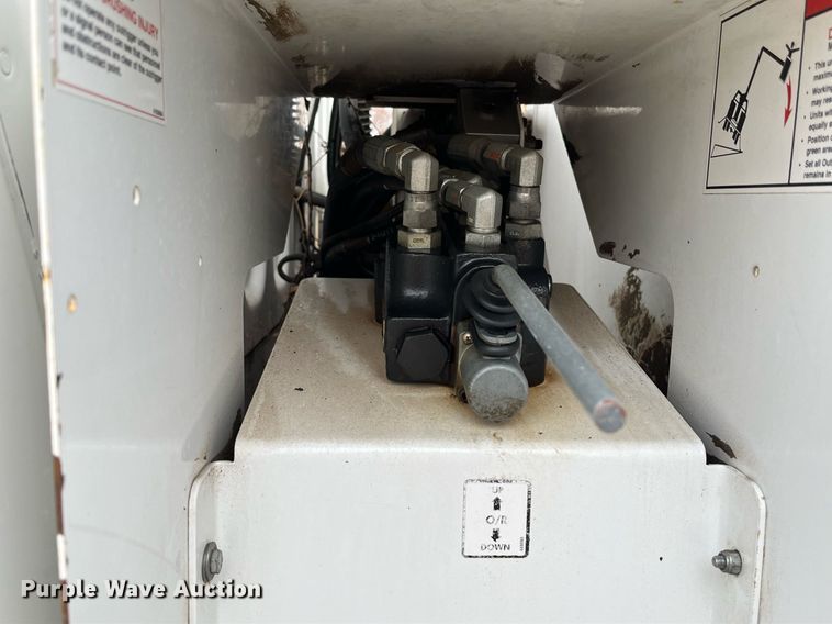 image for item EI0556 2011 Freightliner Business Class M2  forestry bucket truck