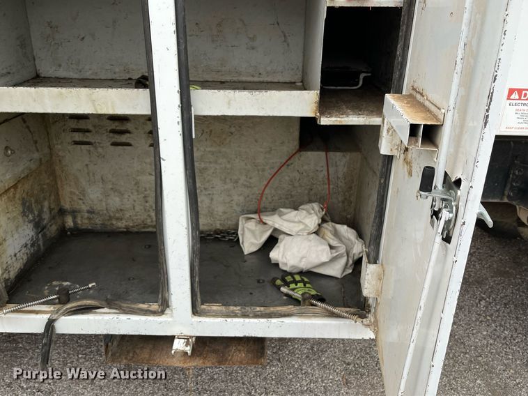 image for item EI0556 2011 Freightliner Business Class M2  forestry bucket truck