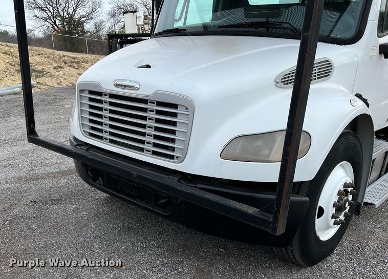 image for item EI0556 2011 Freightliner Business Class M2  forestry bucket truck