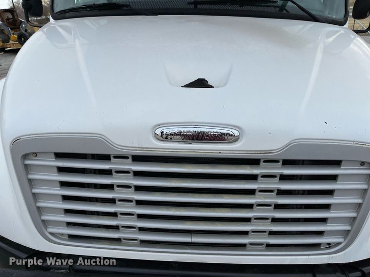 image for item EI0556 2011 Freightliner Business Class M2  forestry bucket truck