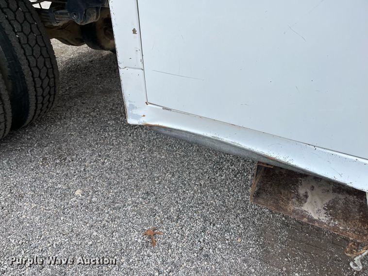 image for item EI0556 2011 Freightliner Business Class M2  forestry bucket truck