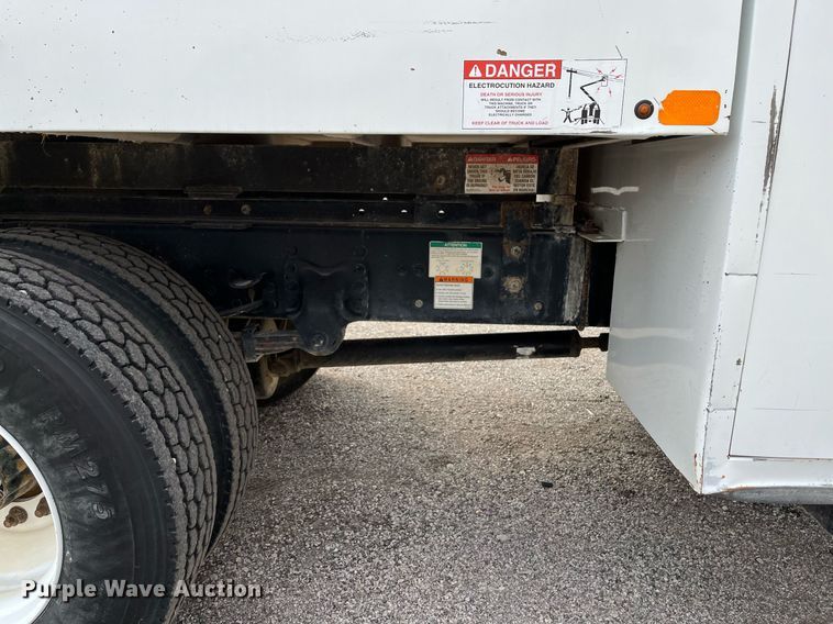 image for item EI0556 2011 Freightliner Business Class M2  forestry bucket truck