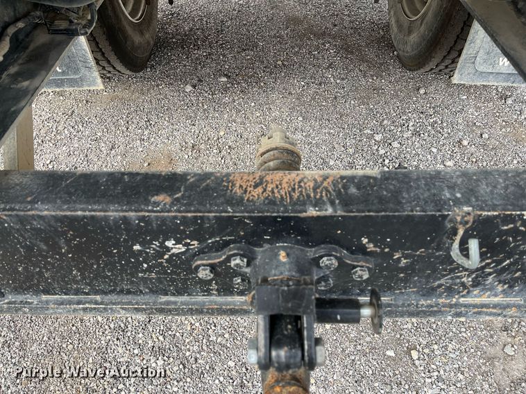 image for item EI0556 2011 Freightliner Business Class M2  forestry bucket truck