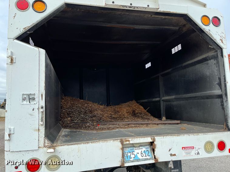 image for item EI0556 2011 Freightliner Business Class M2  forestry bucket truck