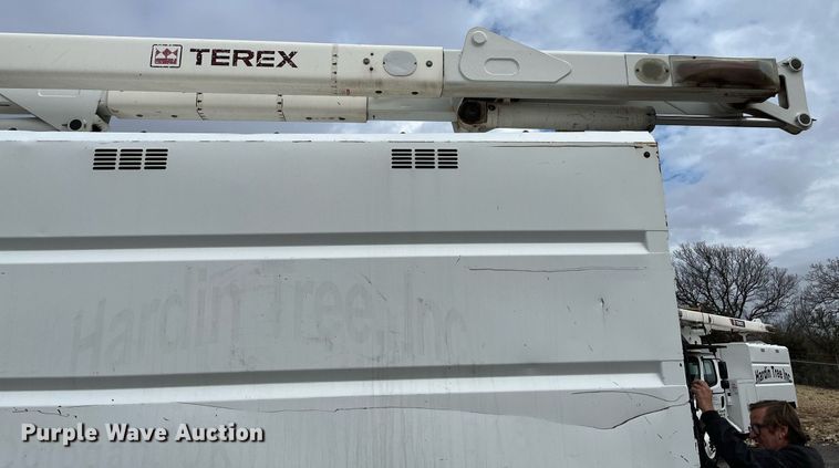 image for item EI0556 2011 Freightliner Business Class M2  forestry bucket truck