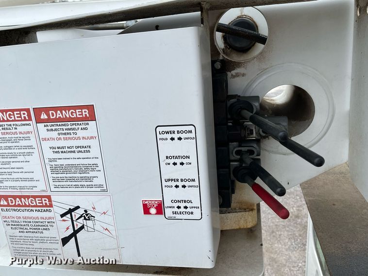 image for item EI0556 2011 Freightliner Business Class M2  forestry bucket truck