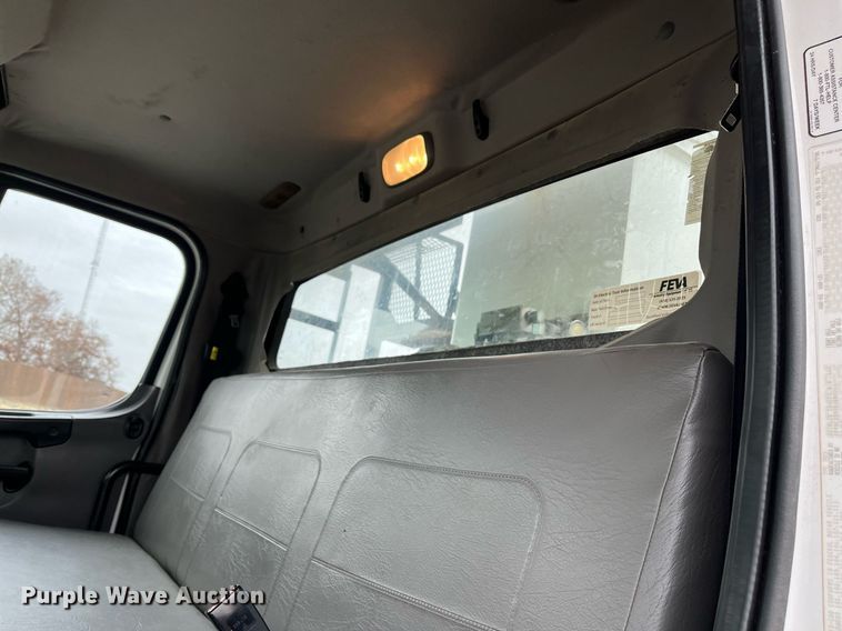 image for item EI0556 2011 Freightliner Business Class M2  forestry bucket truck