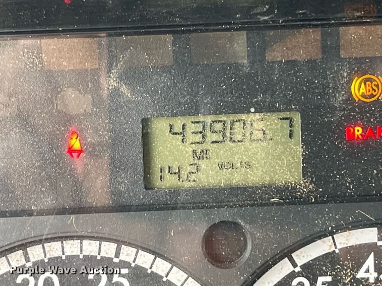 image for item EI0556 2011 Freightliner Business Class M2  forestry bucket truck