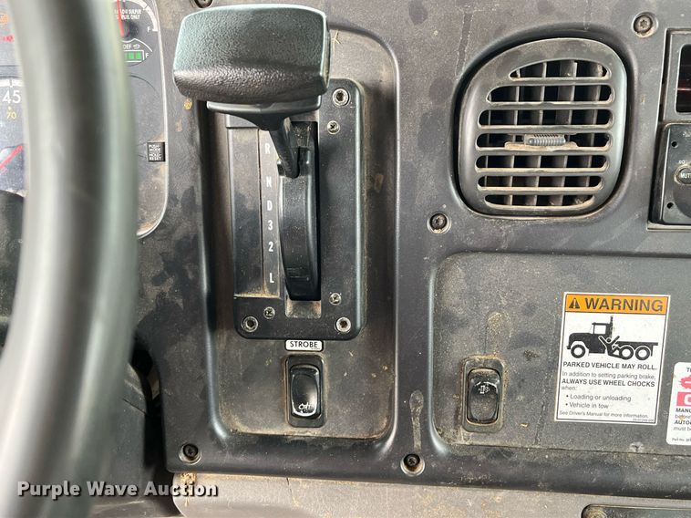 image for item EI0556 2011 Freightliner Business Class M2  forestry bucket truck