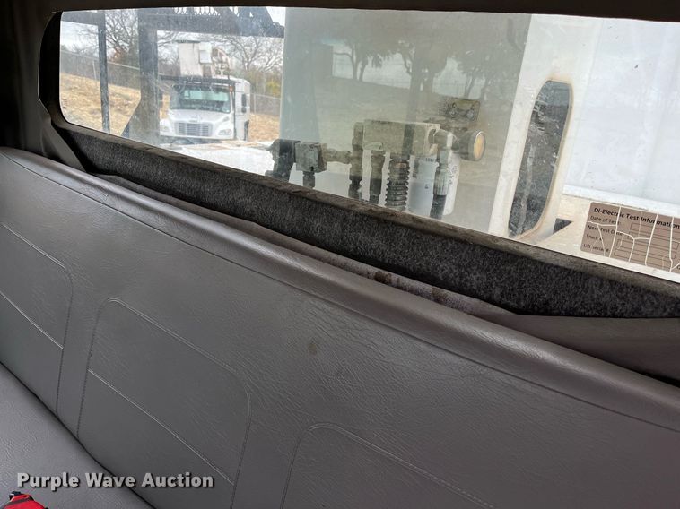 image for item EI0556 2011 Freightliner Business Class M2  forestry bucket truck