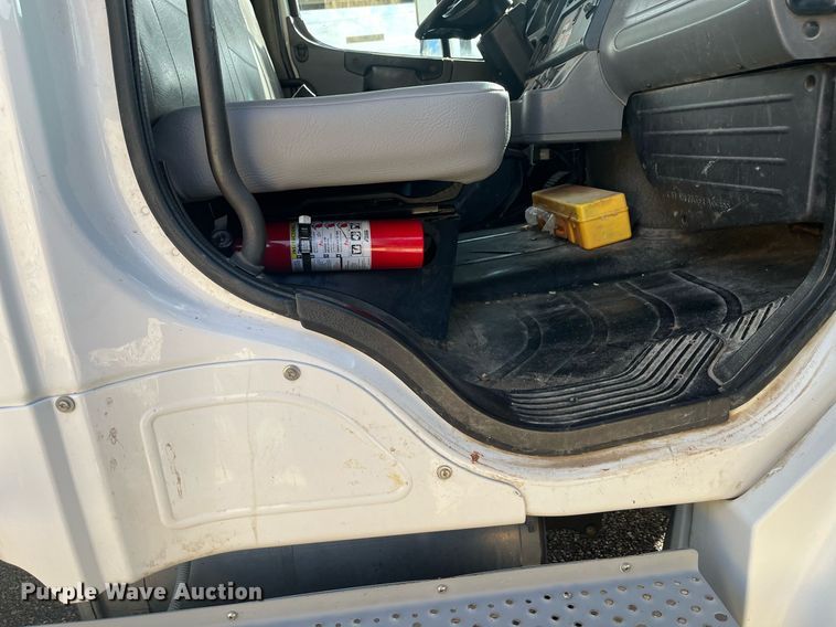 image for item EI0556 2011 Freightliner Business Class M2  forestry bucket truck