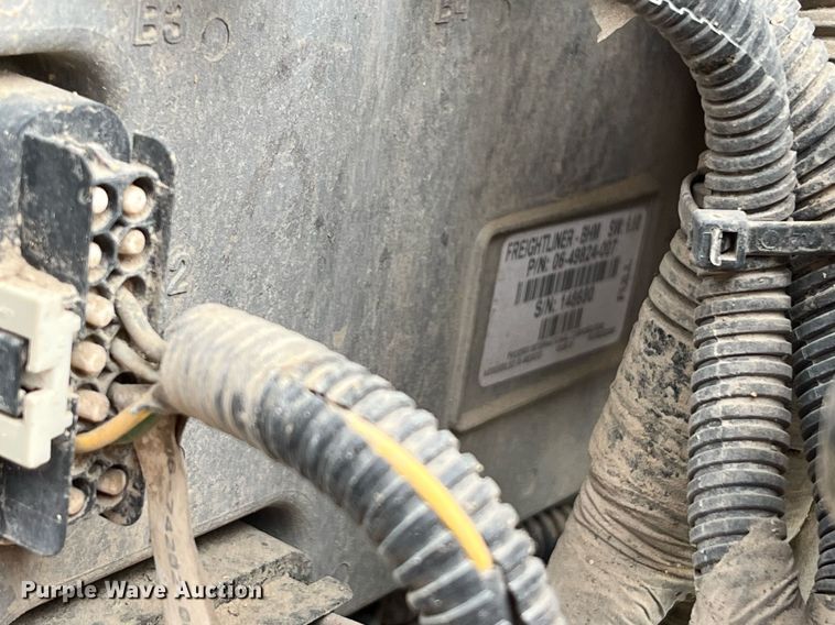 image for item EI0556 2011 Freightliner Business Class M2  forestry bucket truck