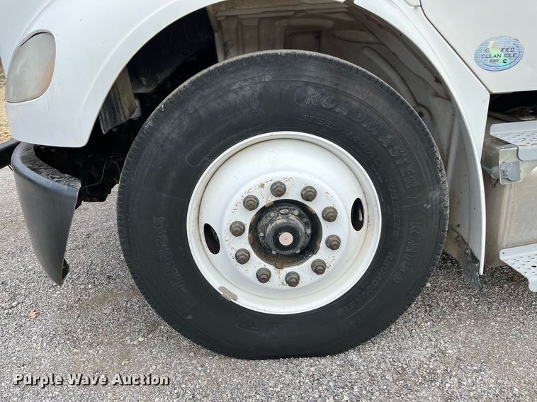 image for item EI0556 2011 Freightliner Business Class M2  forestry bucket truck