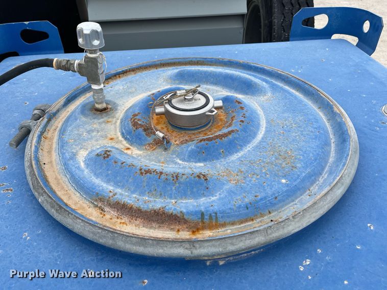 image for item EI0572 Broadcrown  generator