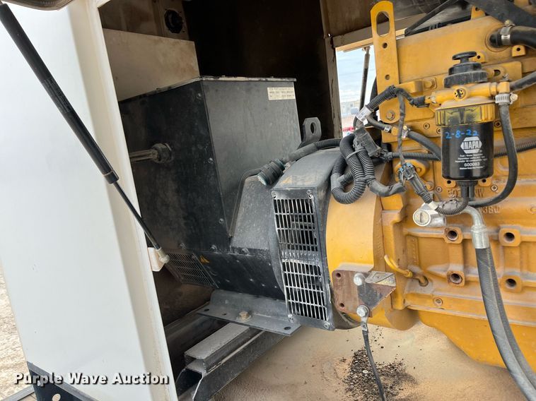 image for item EI0572 Broadcrown  generator