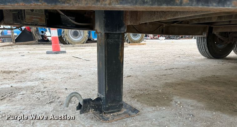 image for item EI0572 Broadcrown  generator