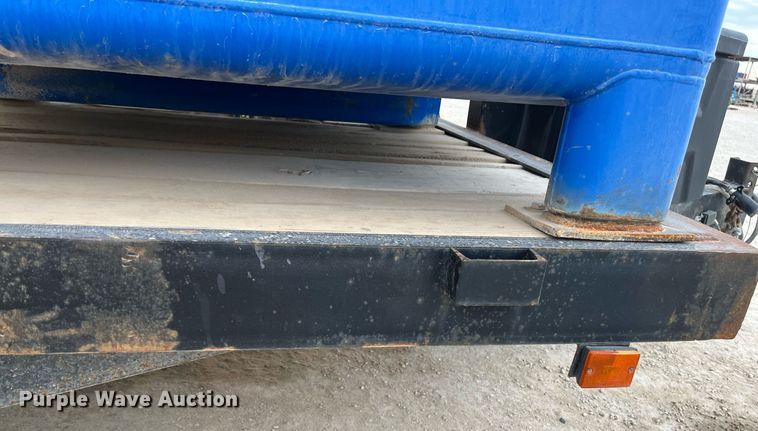 image for item EI0572 Broadcrown  generator