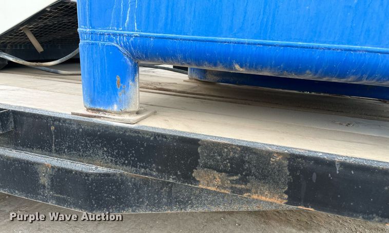 image for item EI0572 Broadcrown  generator