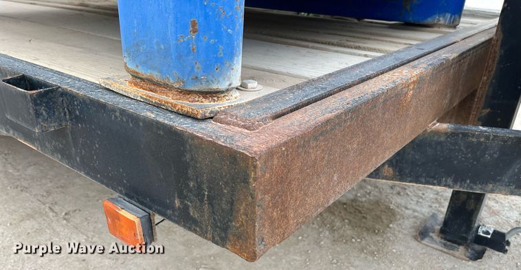 image for item EI0572 Broadcrown  generator