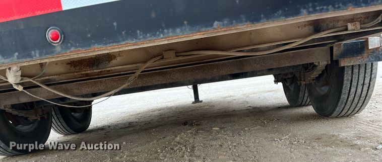 image for item EI0572 Broadcrown  generator