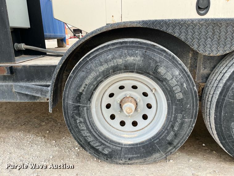 image for item EI0572 Broadcrown  generator