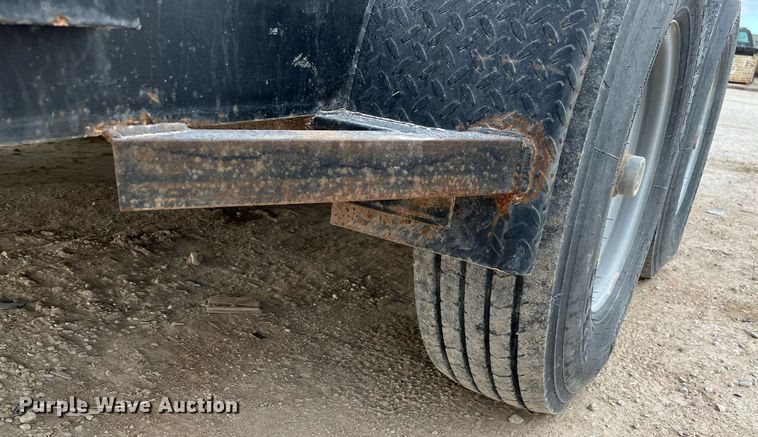 image for item EI0572 Broadcrown  generator