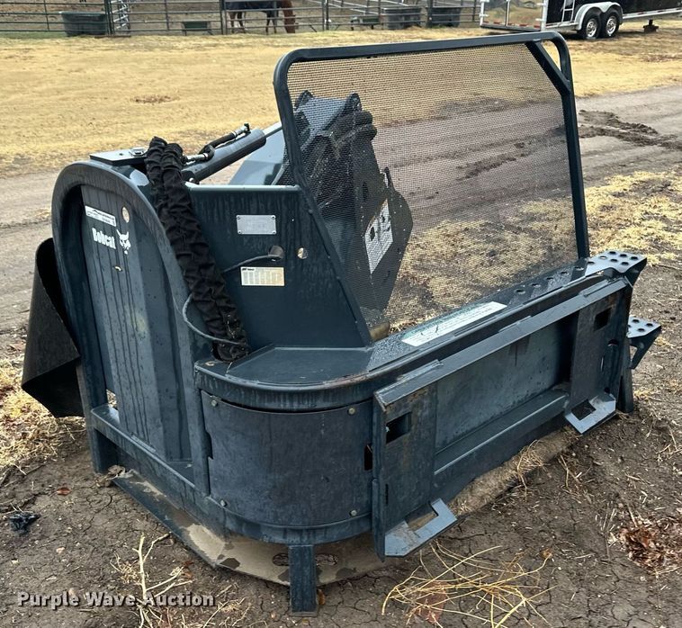 image for item EK9846 Bobcat SG60  skid steer stump grinder
