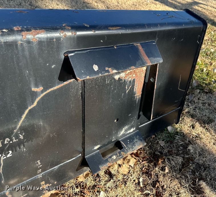 image for item EK9864 72" W skid steer bucket