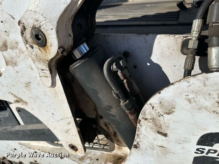 image for item EK9866 2015 Bobcat T870  tracked skid steer loader