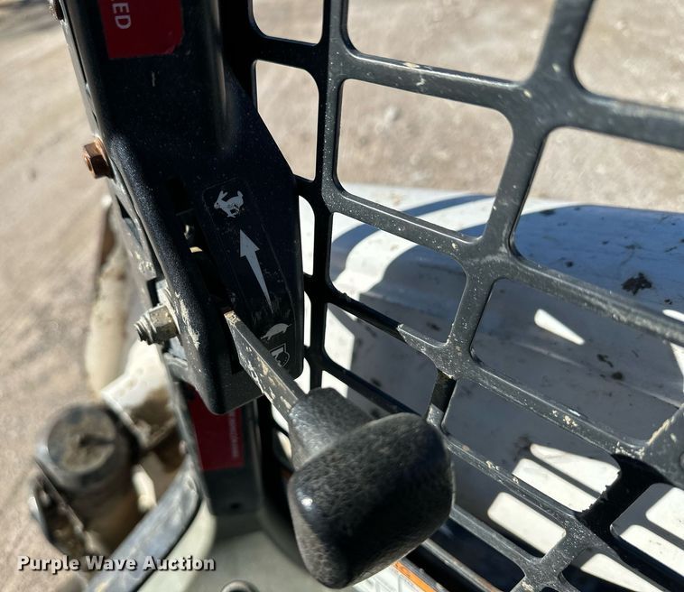 image for item EK9866 2015 Bobcat T870  tracked skid steer loader