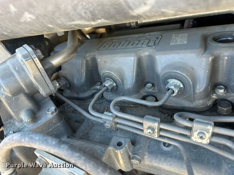 image for item EK9866 2015 Bobcat T870  tracked skid steer loader