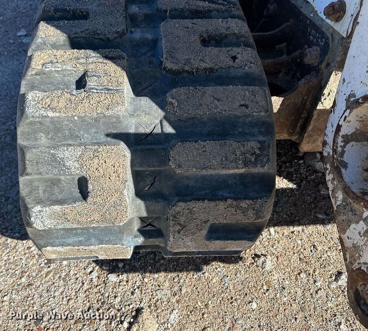 image for item EK9866 2015 Bobcat T870  tracked skid steer loader