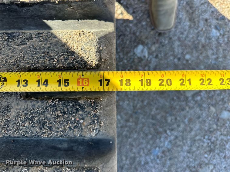 image for item EK9866 2015 Bobcat T870  tracked skid steer loader