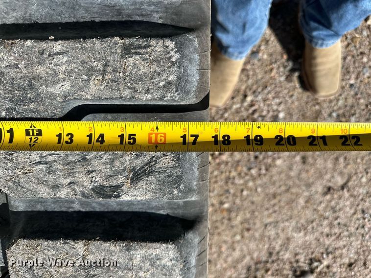 image for item EK9866 2015 Bobcat T870  tracked skid steer loader