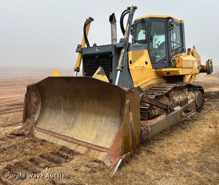 image for item EK9881 2007 John Deere 950J  dozer