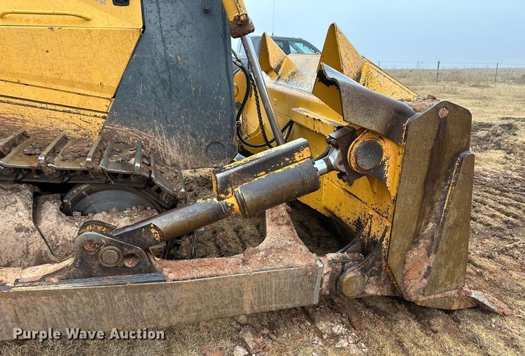 image for item EK9881 2007 John Deere 950J  dozer