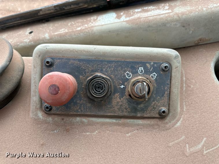 image for item EK9881 2007 John Deere 950J  dozer