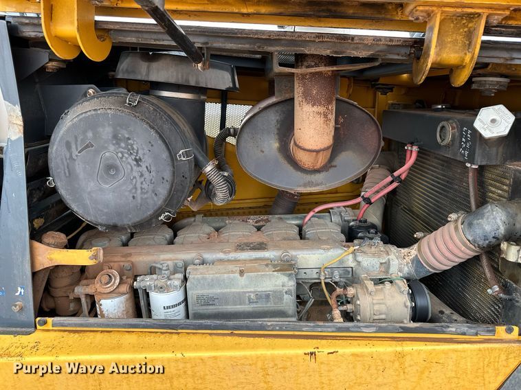 image for item EK9881 2007 John Deere 950J  dozer