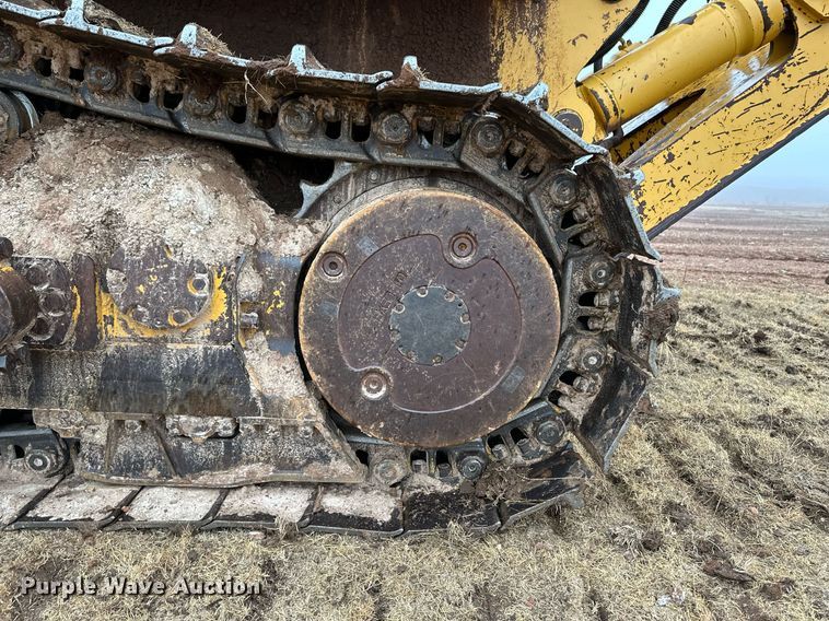 image for item EK9881 2007 John Deere 950J  dozer